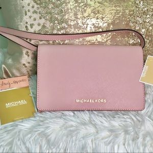 Michael Kors Jet Set Crossbody Clutch Pink